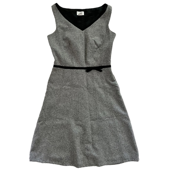 LOFT Dresses & Skirts - Loft Midi Dress Size 6